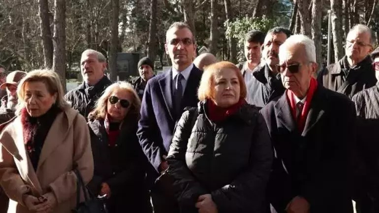 ABDİ İPEKÇİ MEZARI BAŞINDA ANILDI